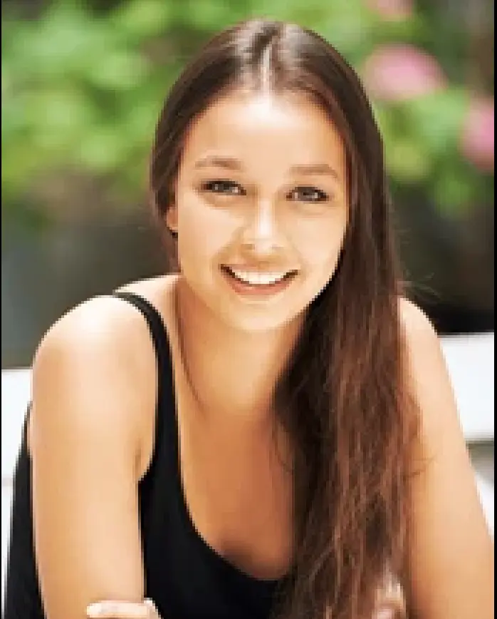 Talita R.